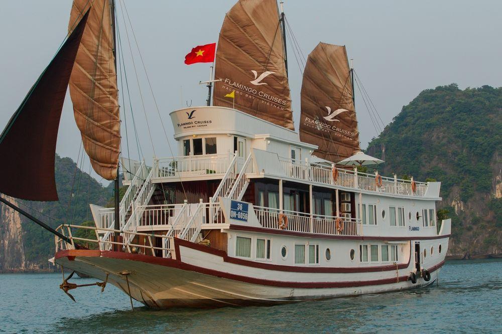 Отель Flamingo Luxury Cruises Халонг Экстерьер фото
